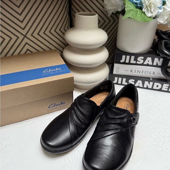 Clarks Black Slip-On Loafers with Comfort Design - Picture 8 of 9